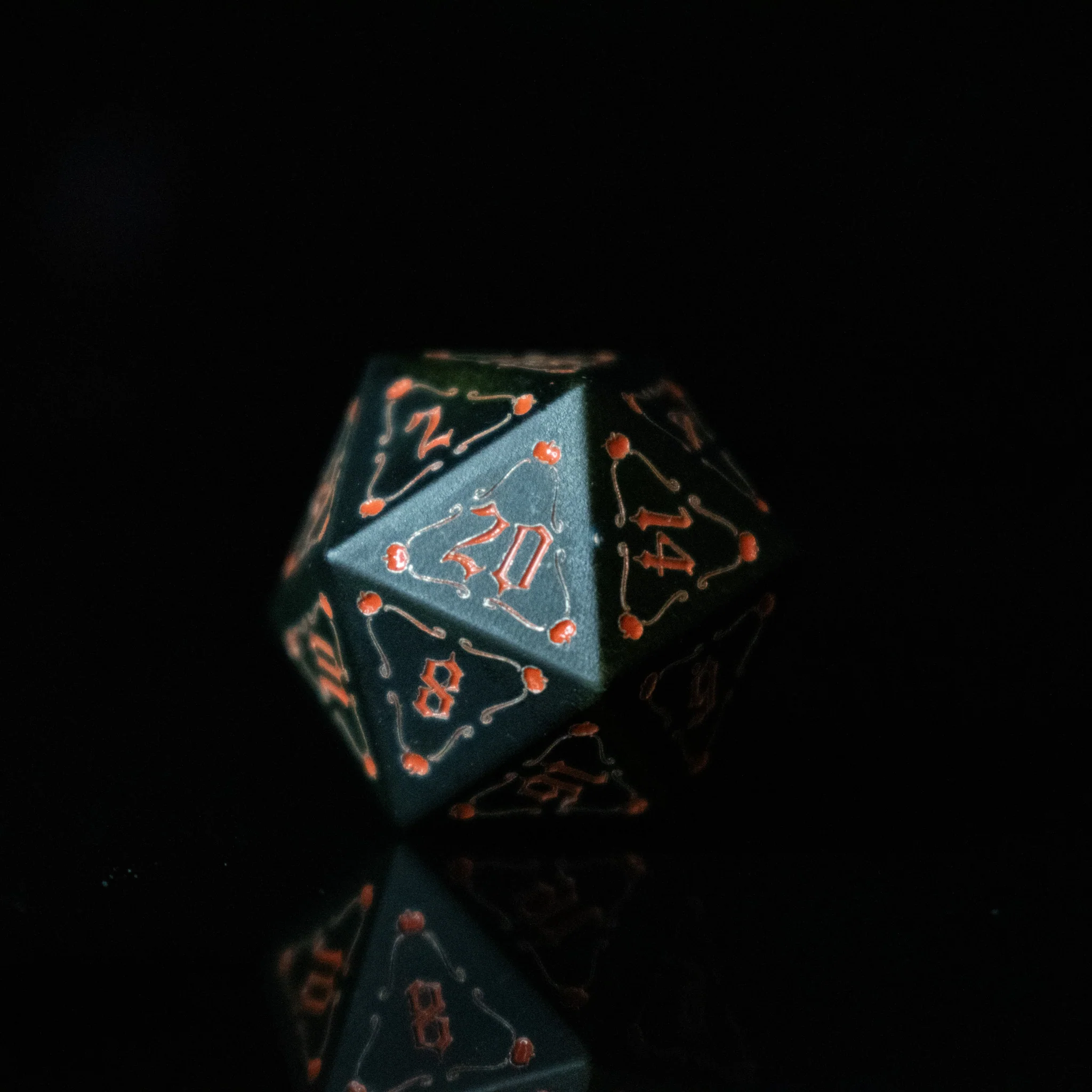 The Pumpkin Aluminum Metal Dice Set - Image 5